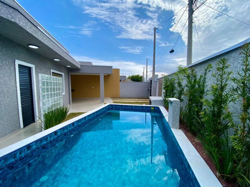 Casa para Venda, no bairro Regina, Itanhaém-SP