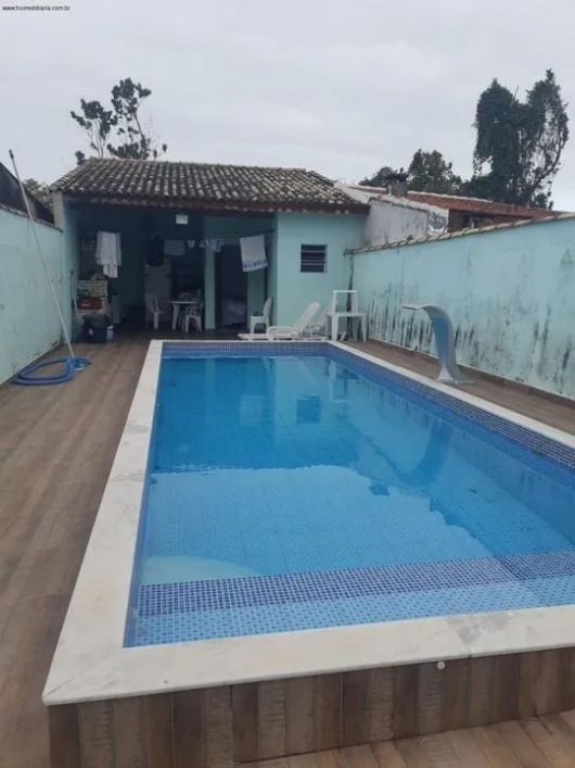 Casa com Edícula no bairro Jardim América, em Itanhaém, litoral sul de São Paulo.
