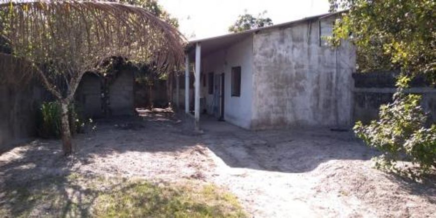 Casa para venda com 1 quarto em Tupy - Itanhaém - SP