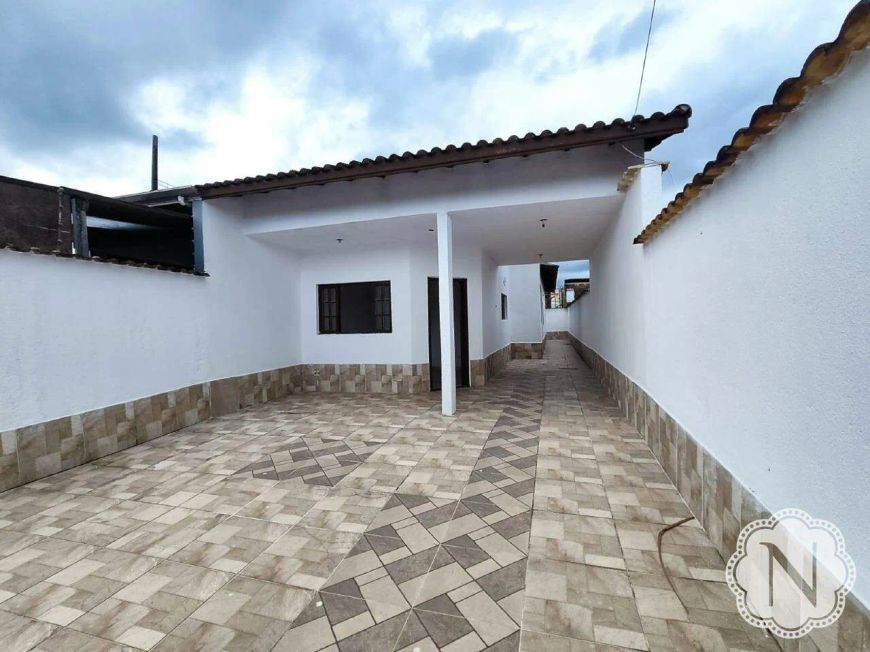 Casa à venda com 2 quartos no bairro Savoy