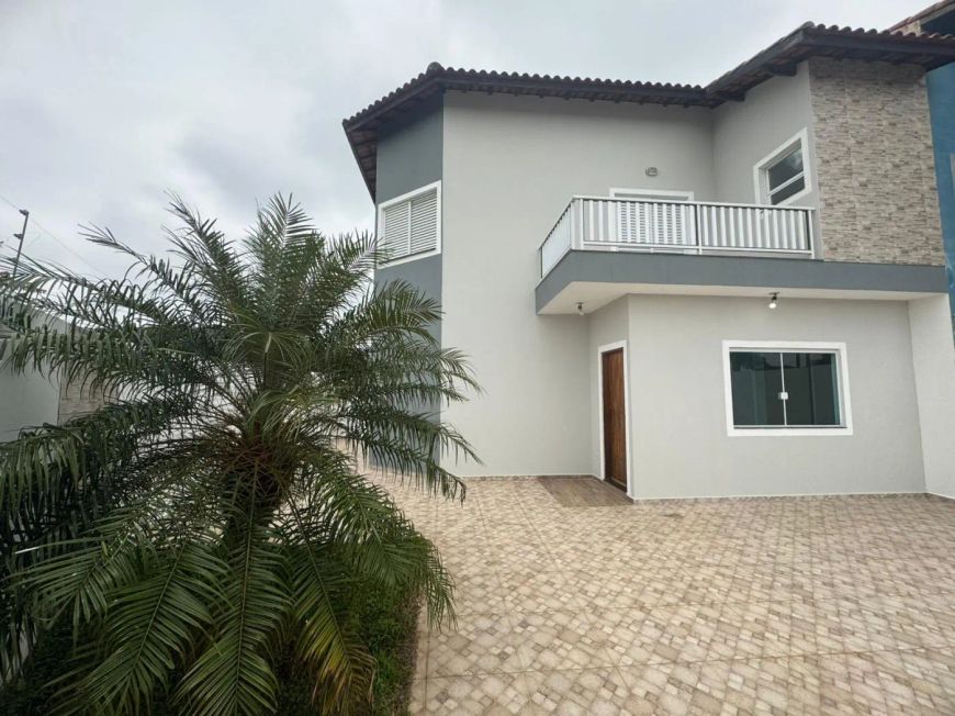 Sobrado à venda com 130 m² de terreno a 400 m da praia - Cibratel II - Itanhaém - SP