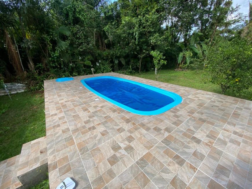 Chácara para venda com piscina e 1 quarto em Balneário Gaivota - Itanhaém - SP