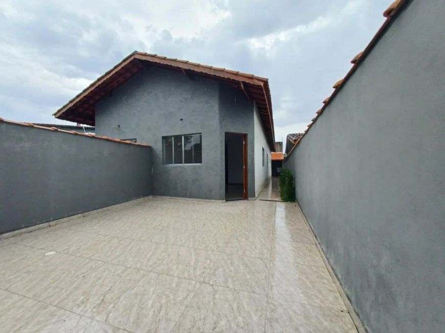 Casa para Venda no bairro Regina, Itanhaém-SP