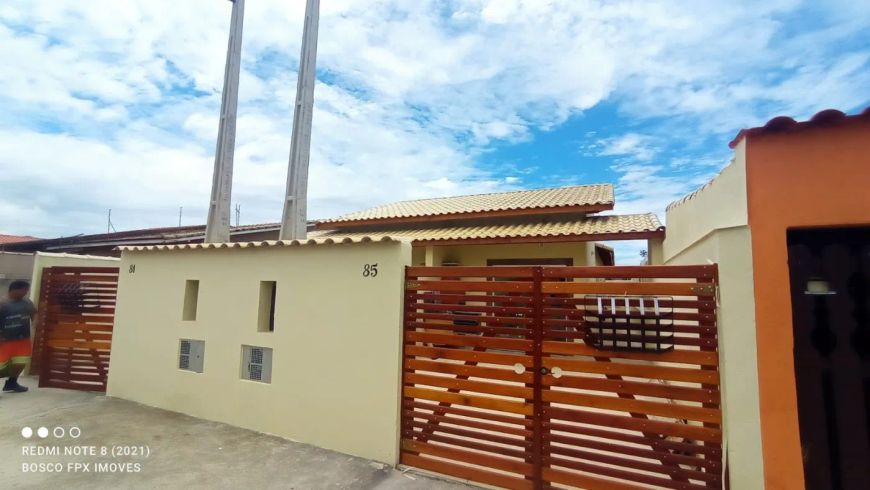 Casa para Venda em Itanhaém, tupy, 2 dormitórios, 1 banheiro, 2 vagas