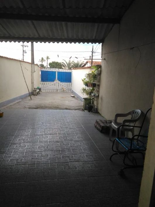 Casa para Venda em Itanhaém, Laranjeiras, 2 dormitórios, 2 banheiros, 4 vagas