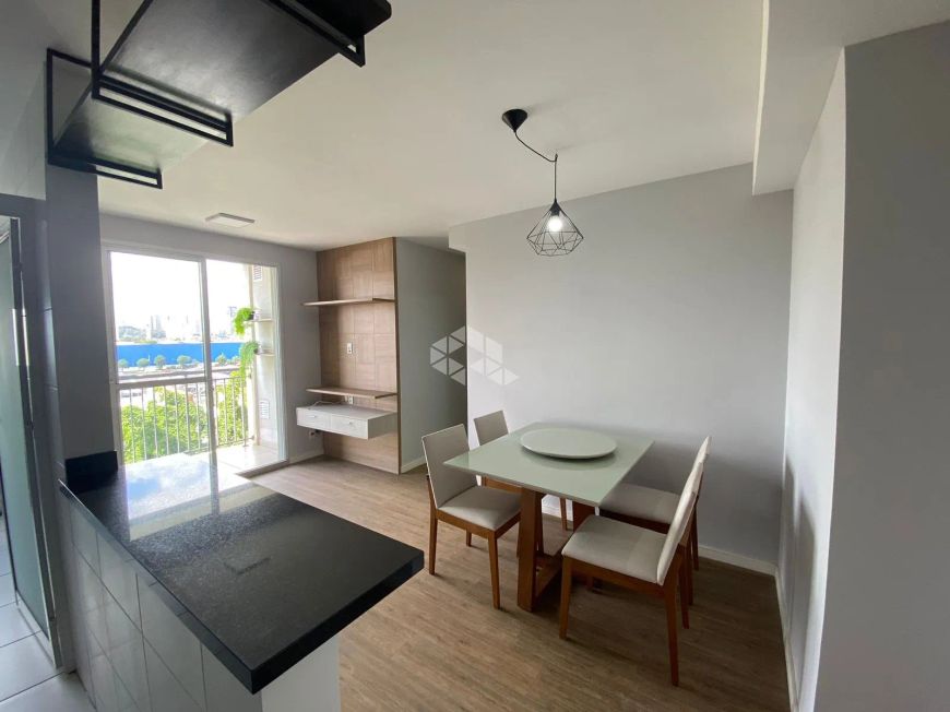Apartamento à venda na Vila Maria com 2 dormitórios e 1 vaga.