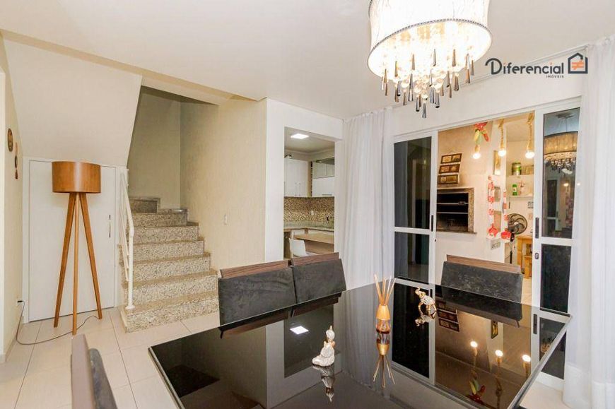 Sobrado com 3 dormitórios à venda, 135 m² por R$ 850.000,00 - Uberaba - Curitiba/PR