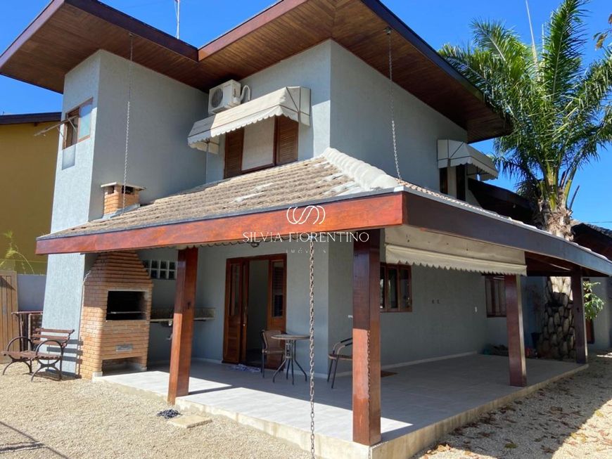 CASA RESIDENCIAL em CAÇAPAVA - SP, VILLAGE DAS FLORES