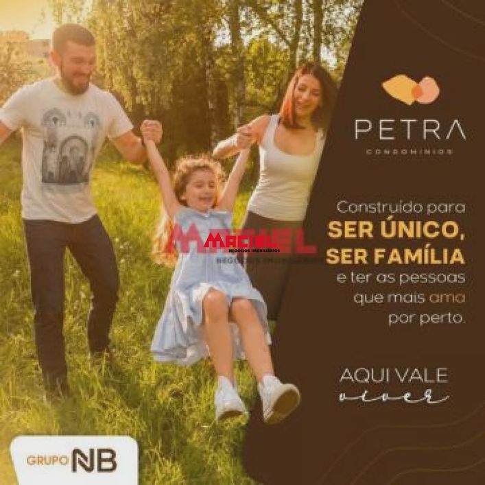 Terreno Condomínio em Caçapava