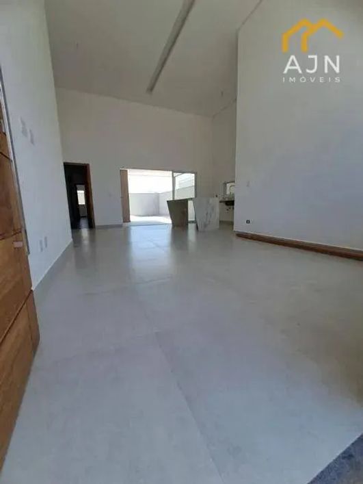 Casa com 3 dormitórios à venda, 150 m² por R$ 1.020.000 - Condomínio Terras do Vale - Caçapava/SP