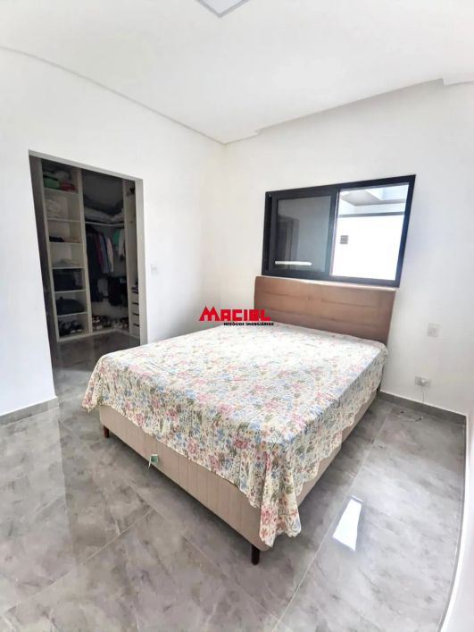 Casa Condomínio em Caçapava