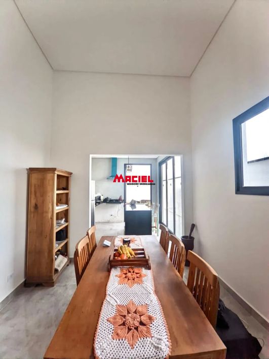 Casa Condomínio em Caçapava