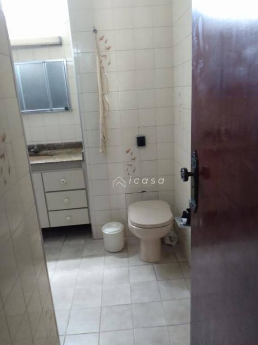 Sobrado com 3 dormitórios à venda, 293 m² por R$ 950.000,00 - Vila São João - Caçapava/SP