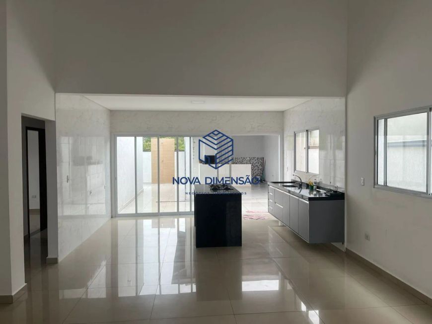 Casa com 3 dormitórios à venda, 150 m² por R$ 950.000,00 - Condomínio Terras do Vale - Caçapava/SP