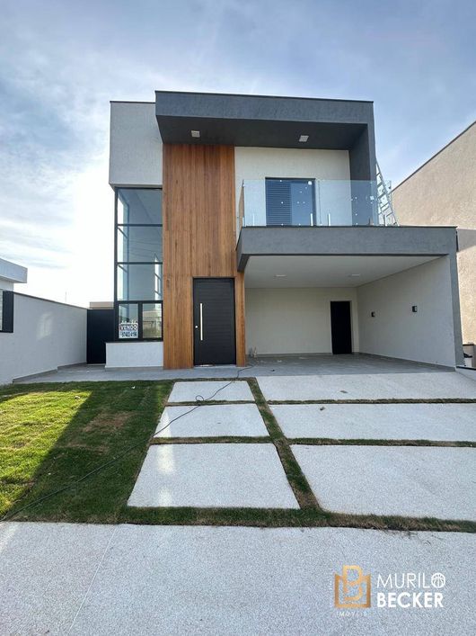 Casa para venda com 3 suítes no Condomínio Malibu