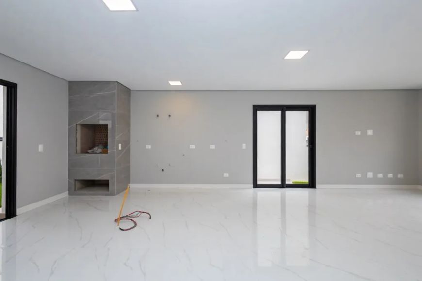 Casa em Condominio com 3 quartos à venda por R$ 1699000.00, 213.00 m2 - SANTA CANDIDA - CURITIBA/PR