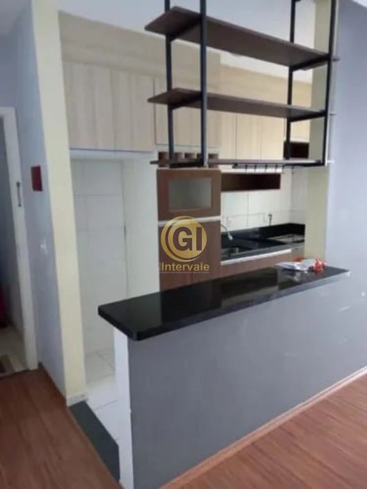 Apartamento à venda no bairro Vera Cruz em Caçapava-SP: 2 quartos, 1 banheiro, 1 vaga de garagem, 57