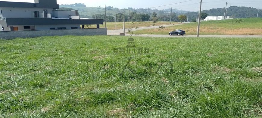 Terreno Condomínio - Caçapava - Condomínio Eco Park Bourbon - Aceita Permuta 540m².