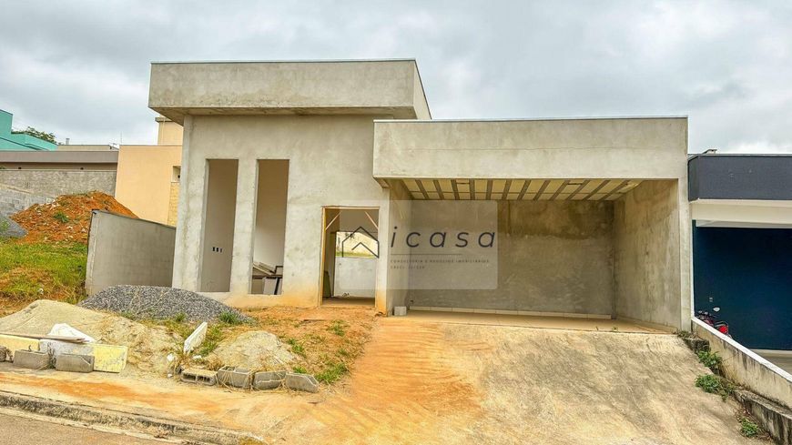 Casa com 3 dormitórios à venda, 150 m² por R$ 770.000,00 - Condomínio Terras do Vale - Caçapava/SP