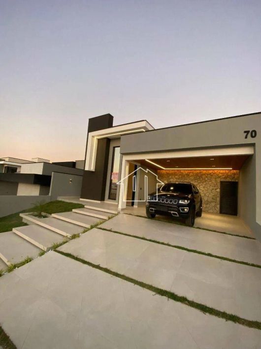 Casa com 3 dormitórios à venda, 186 m² por R$ 1.370.000,00 - Santa Mônica - Caçapava/SP