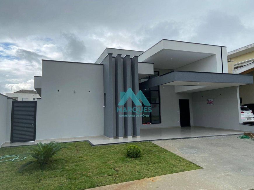 Casa no Terras do Vale com lindo acabamento