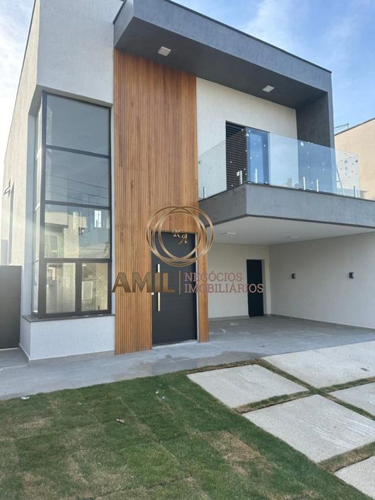 Casa Sobrado /Condominio Malibu / 03 Suítes / Piscina / 179m²/ Caçapava