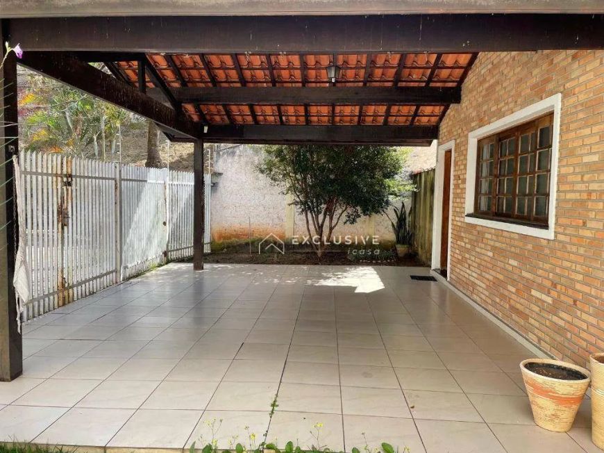Casa com 3 dormitórios à venda, 229 m² por R$ 750.000,00 - Vila Resende - Caçapava/SP