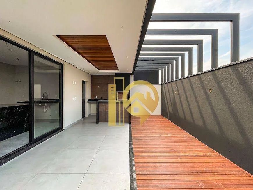 Casa térrea com 150 m² 3 suites à venda no Condomínio Terras do Vale - Caçapava/SP