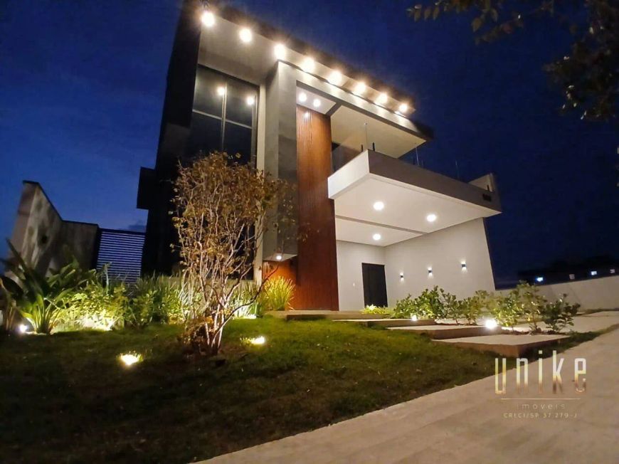Casa com 3 dormitórios à venda, 263 m² por R$ 1.295.000,00 - Caçapava Velha - Caçapava/SP