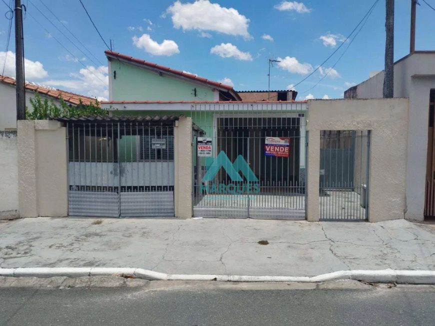 Casa em excelente localização, terreno com mais de 250m²