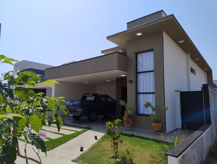 Casa Moderna à Venda no Condomínio Residencial Malibu - Caçapava/SP