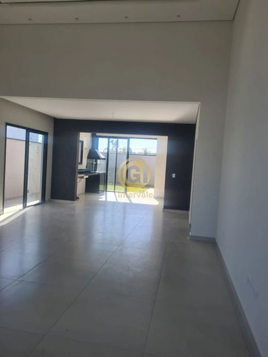Casa Nova para Venda - Condomínio Terras do Vale - Caçapava, 3 dormitorios sendo 1 suíte.