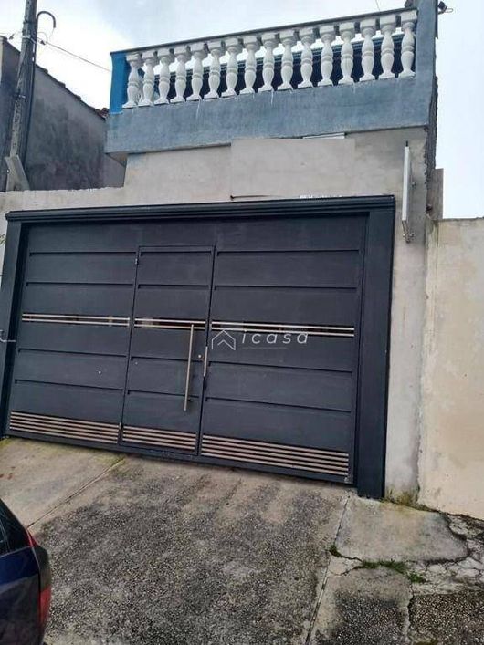 Sobrado com 3 dormitórios à venda, por R$ 400.000 - Vila Menino Jesus - Caçapava/SP