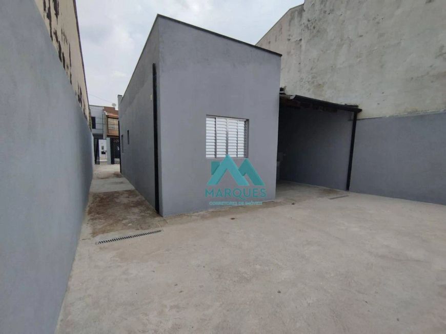 Linda casa nova no esperança de terreno inteiro