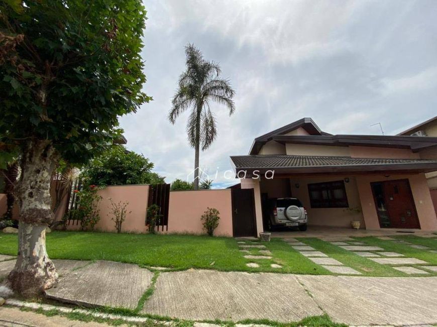 Sobrado com 3 dormitórios à venda, 308 m² por R$ 1.450.000,00 - Condomínio Portal da Mata - Caçapava