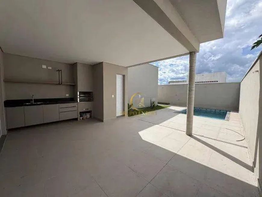 Casa térrea 150 m² 3 quartos a venda em condomínio fechado de Caçapava SP!