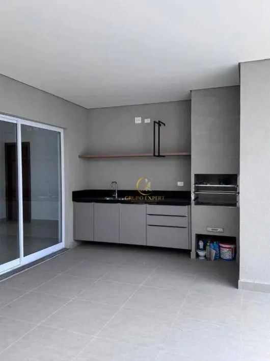 Casa térrea 150 m² 3 quartos a venda em condomínio fechado de Caçapava SP!