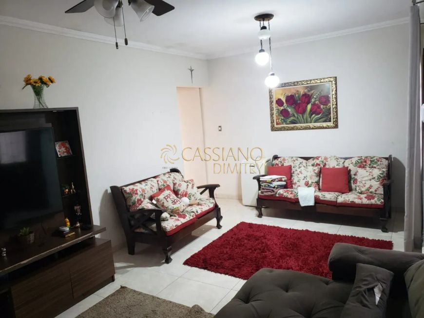 Sobrado para venda e locação de 220m² | 03 dormitórios sendo 01 suíte e 03 vagas de garagem | Borda