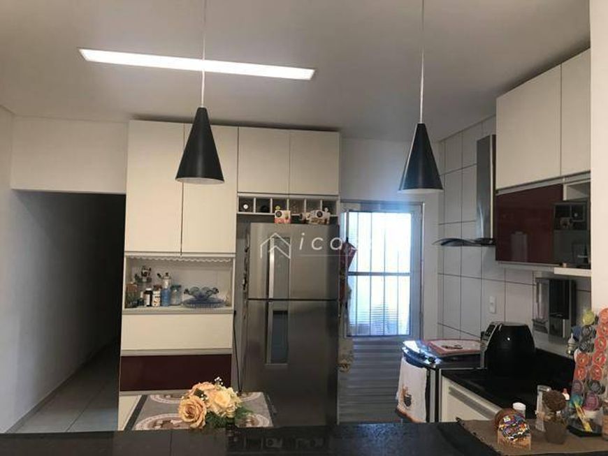 Casa com 2 dormitórios à venda, 80 m² por R$ 320.000,00 - Village das Flores - Caçapava/SP