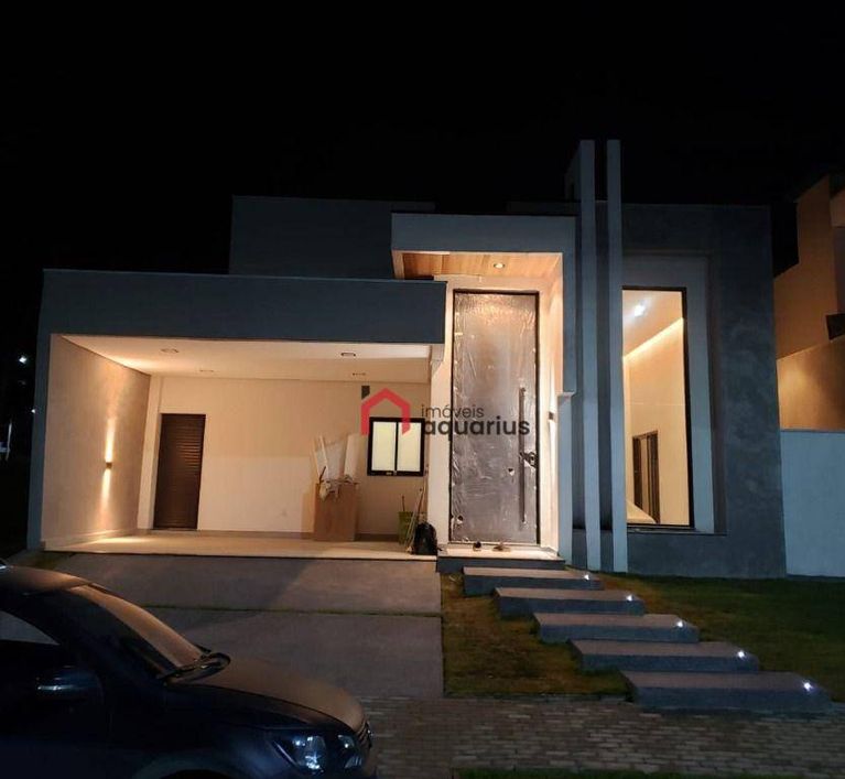 Casa Porteira Fechada com 3 dormitórios à venda, 183 m² por R$ 1.390.000 - Condomínio Residencial Sa