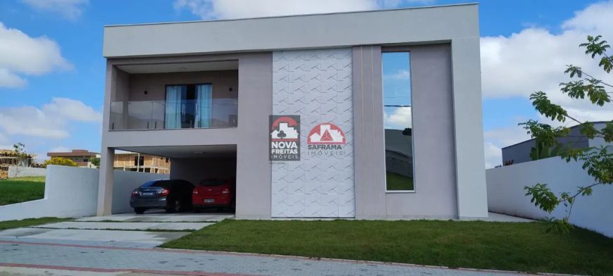 Venda ? Sobrado no Condomínio Ecopark em Caçapava
