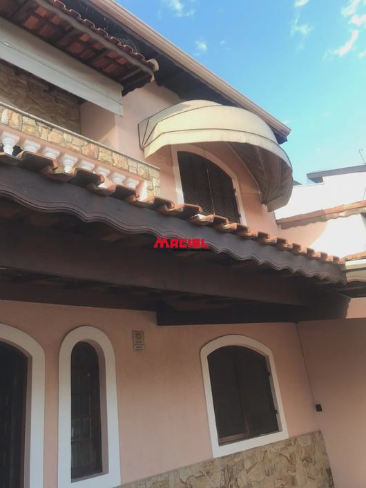 Casa Sobrado em Caçapava