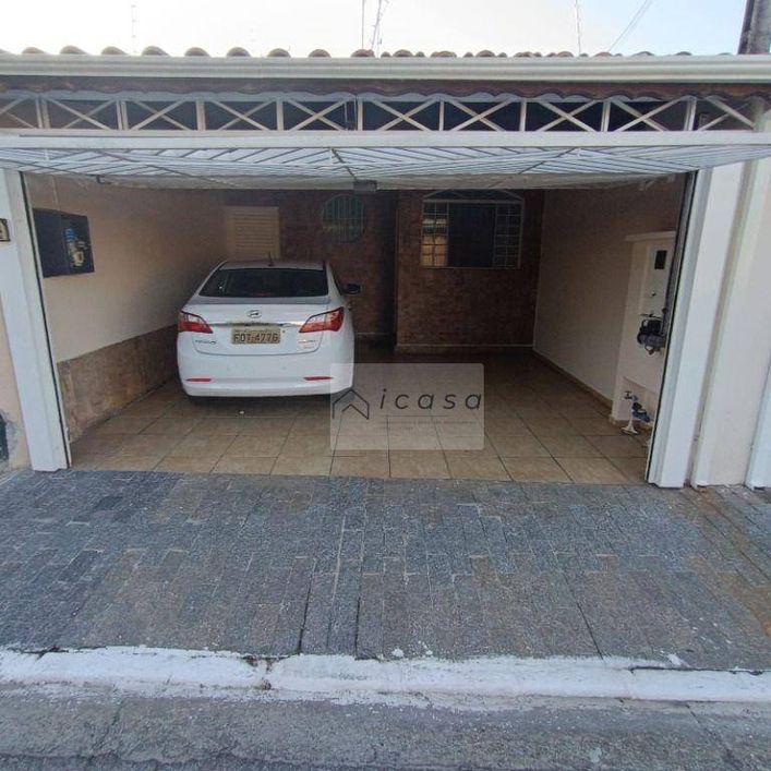 Casa com 2 dormitórios à venda, 117 m² por R$ 376.300,00 - Vila Naly - Caçapava/SP