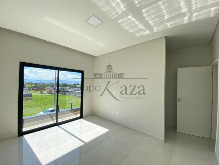 Casa Condomínio - Caçapava - Malibu Residencial - 3 Dormitórios - 180,52m².