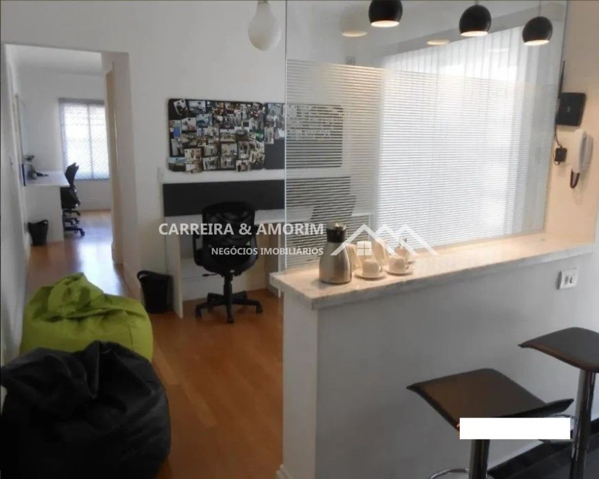 Casa a venda, com 03 dormitórios no campo belo, próximo da Roberto Marinho e estação de metrô.