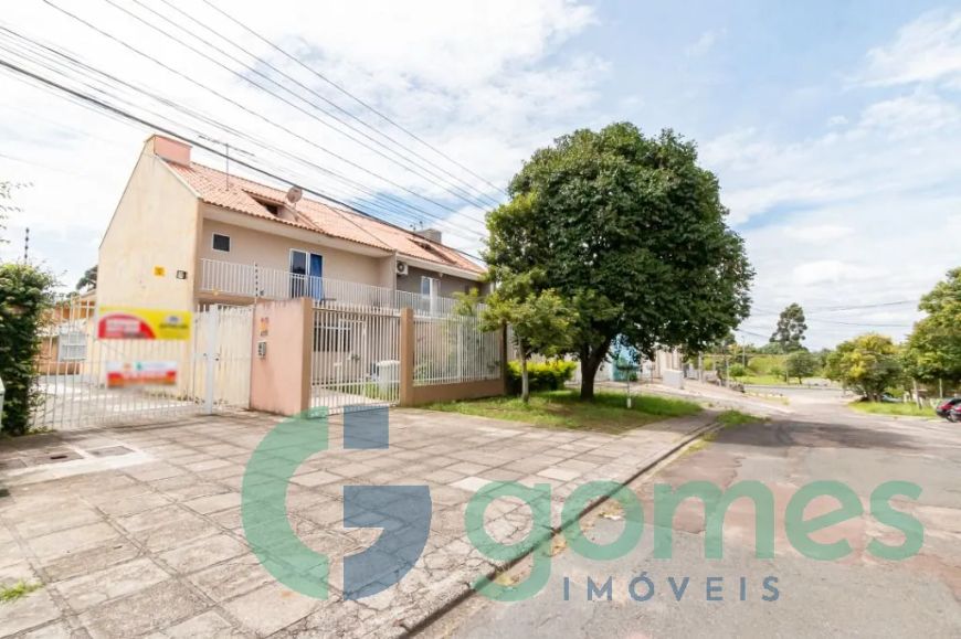 Sobrado com 3 dormitórios à venda, 137 m² - Cajuru - Curitiba/PR