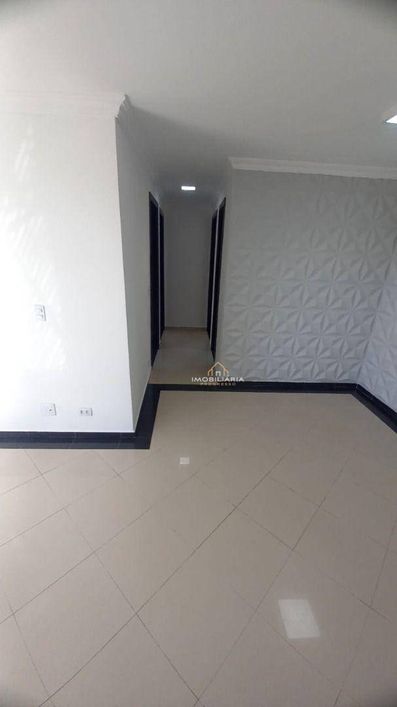 Apartamento com 3 dormitórios à venda, 60 m² por R$ 297.000,00 - Pinheirinho - Curitiba/PR