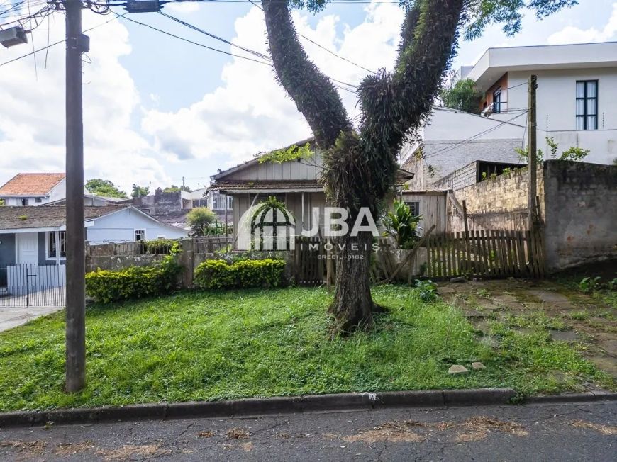 Terreno em ótima localização no Portão - 340m²