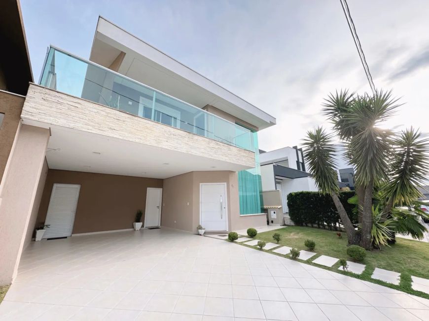 Casa de Condomínio com 4 quartos à venda por R$ 2190000.00, 259.34 m2 - PINHEIRINHO - CURITIBA/PR