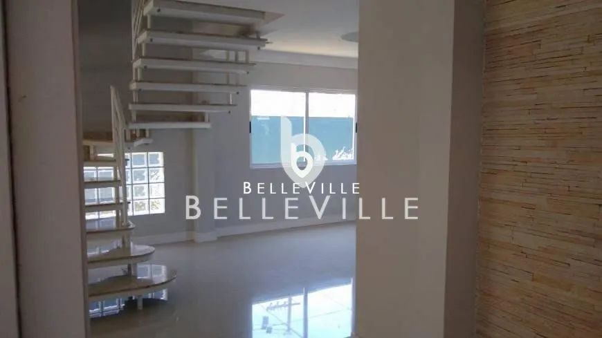 Casa com 5 dormitórios à venda, 300 m² por R$ 2.350.000,00 - Pinheirinho - Curit